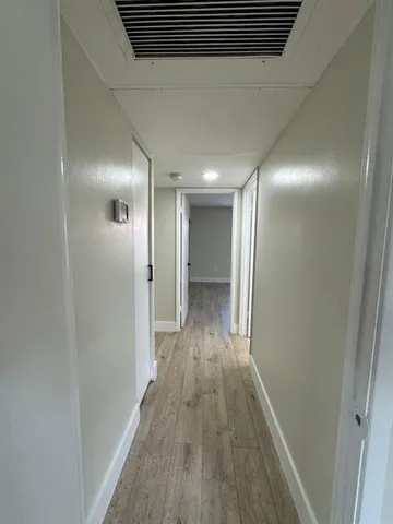 $237,500 | 809 West Oakland Park Boulevard, Unit J10, Oakland Park, FL 33309