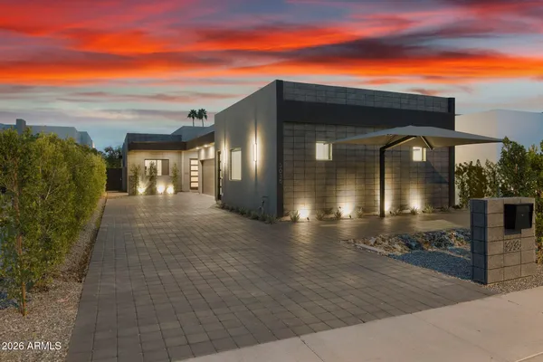 $2,400,000 | 3035 East Coolidge Street, Phoenix, AZ 85016