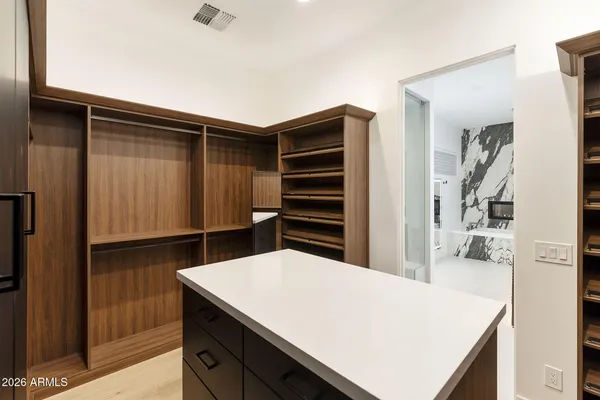 $2,400,000 | 3035 East Coolidge Street, Phoenix, AZ 85016