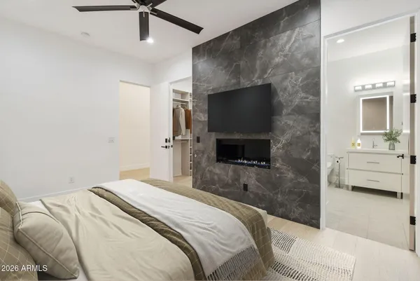 $2,400,000 | 3035 East Coolidge Street, Phoenix, AZ 85016