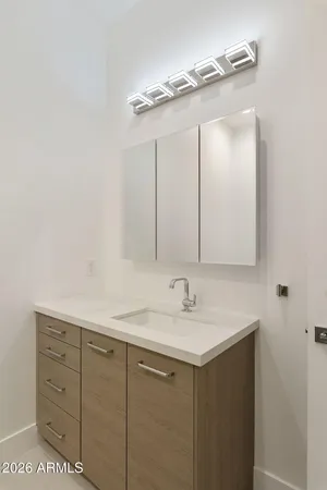 $2,400,000 | 3035 East Coolidge Street, Phoenix, AZ 85016