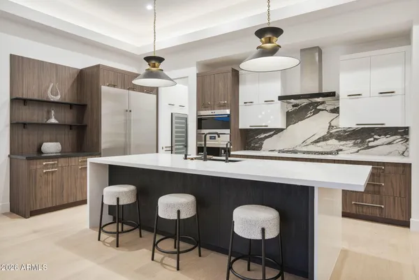 $2,400,000 | 3035 East Coolidge Street, Phoenix, AZ 85016