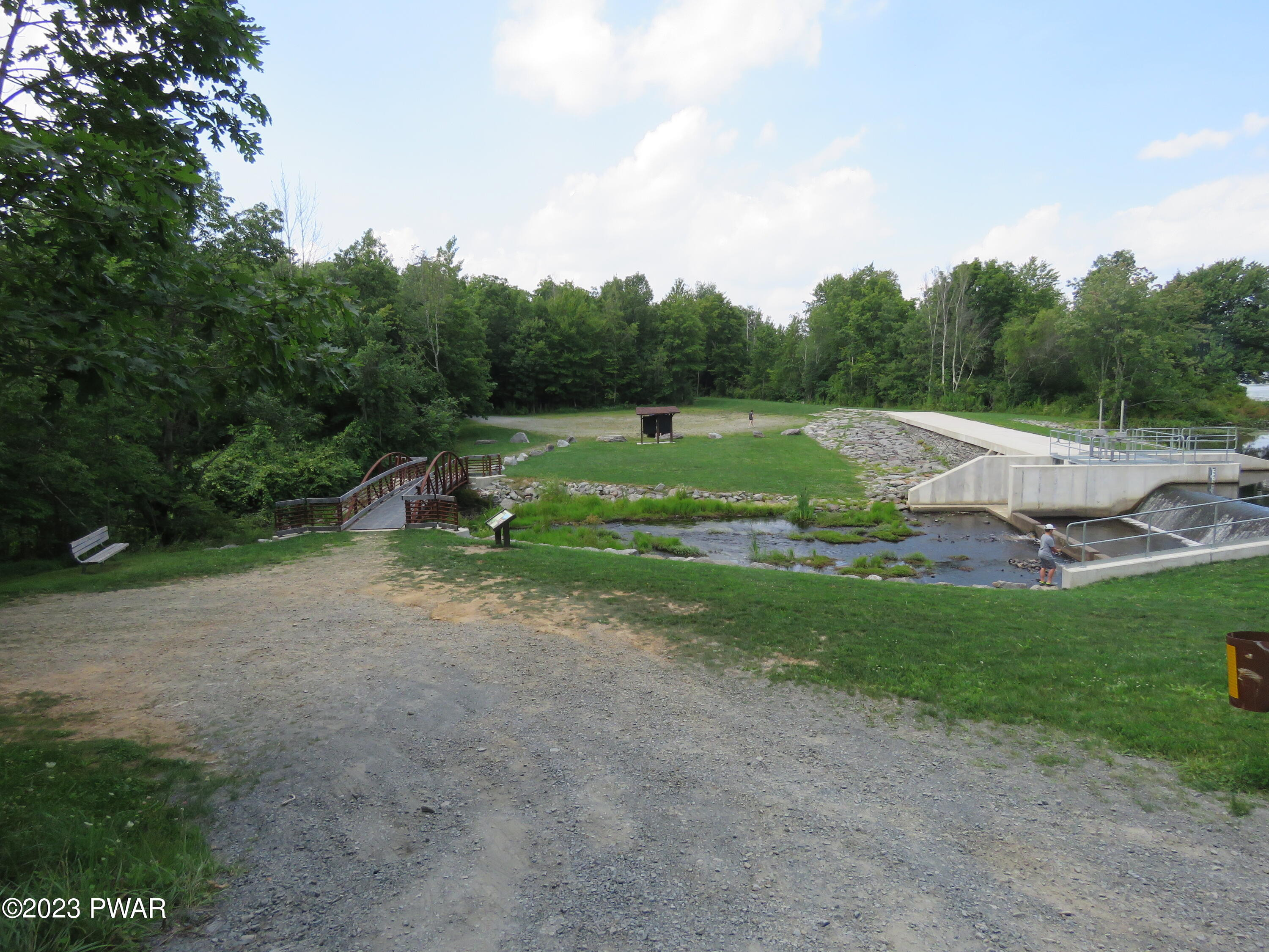 120 Pecks Pond Road Dingmans Ferry, PA 18328 - Photo 24 of 26