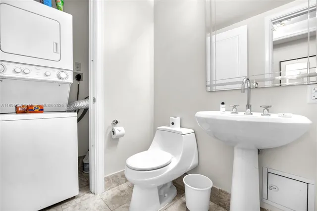 $16,500 | 1435 Brickell Avenue, Unit 3012, Miami, FL 33131