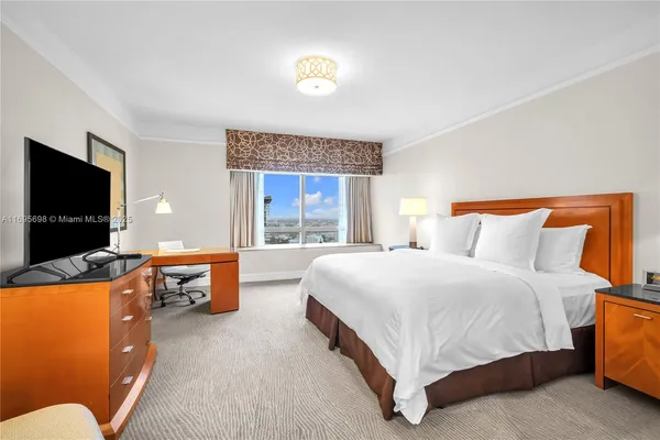 $16,500 | 1435 Brickell Avenue, Unit 3012, Miami, FL 33131
