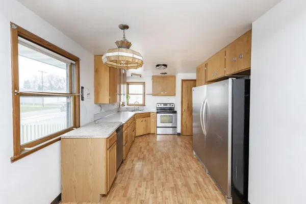 $235,000 | 618 4th Street South, Casselton, ND 58012