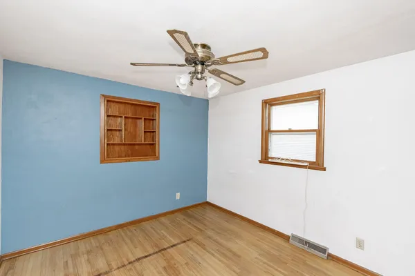 $235,000 | 618 4th Street South, Casselton, ND 58012
