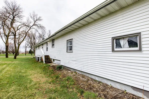 $235,000 | 618 4th Street South, Casselton, ND 58012