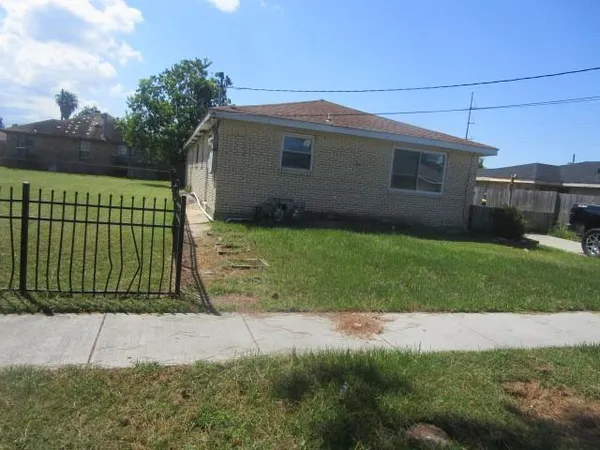 $149,900 | 4814-16 Shalimar Drive, New Orleans, LA 70126