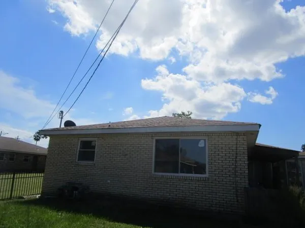 $149,900 | 4814-16 Shalimar Drive, New Orleans, LA 70126