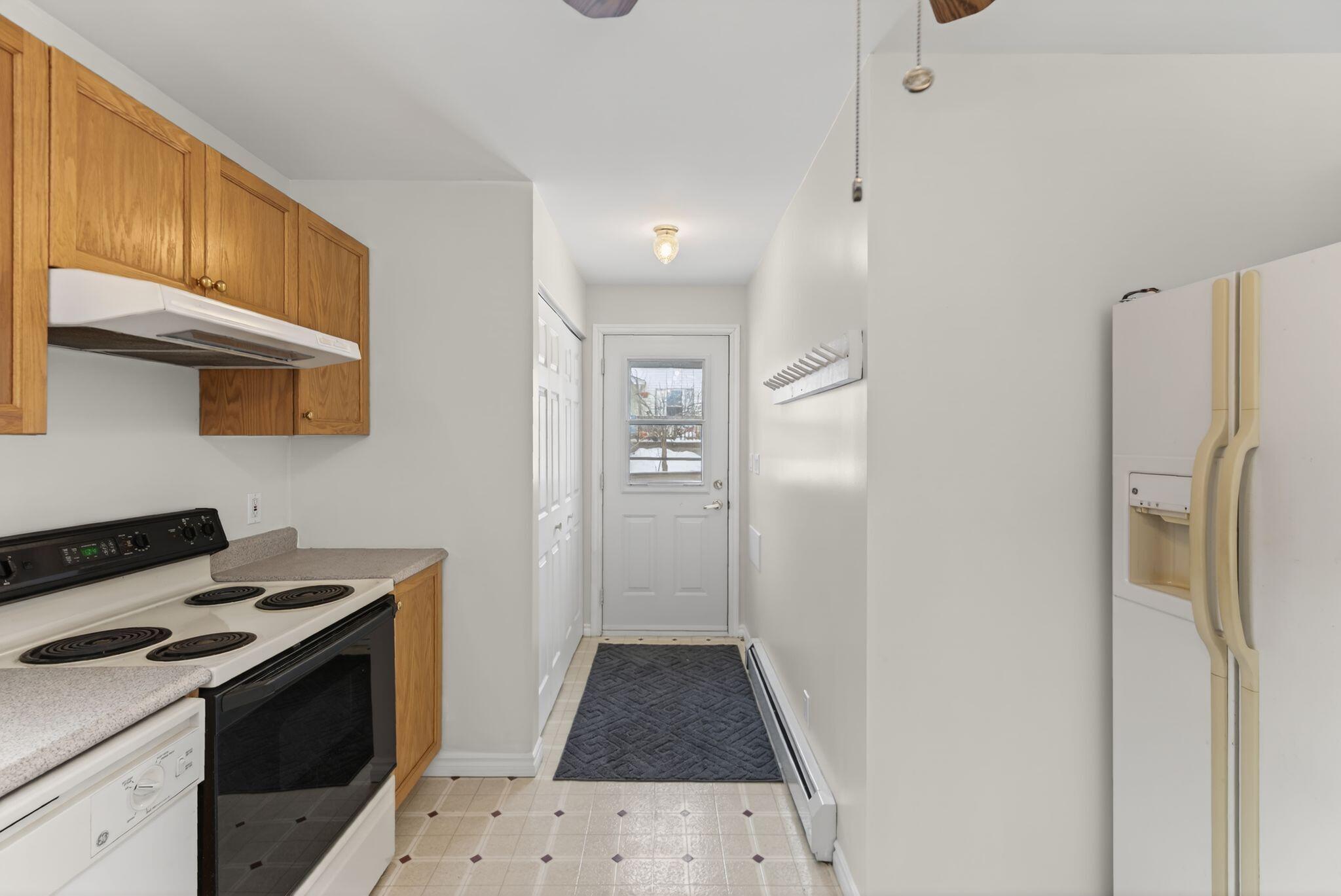 44 West Bates Street Auburn, ME 04210 - Photo 18 of 54 22_DSC06996