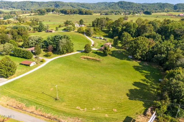 $495,000 | 19418 Brandywine Road, Bristol, VA 24202