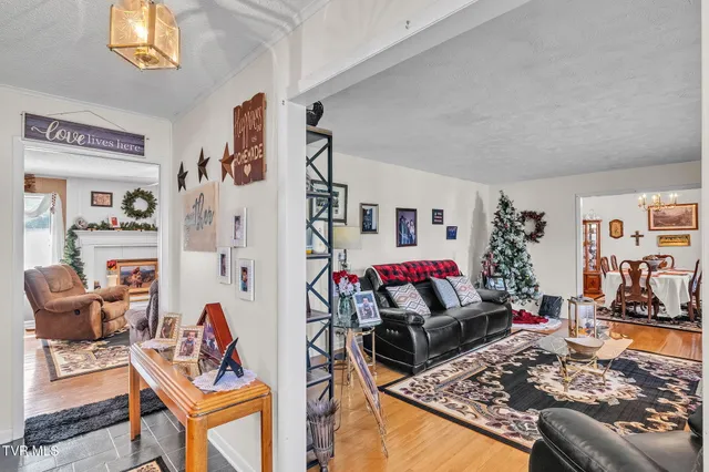 $475,000 | 19418 Brandywine Road, Bristol, VA 24202