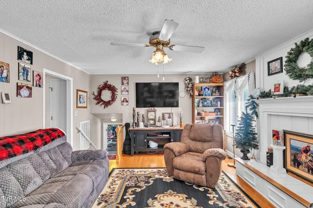 $495,000 | 19418 Brandywine Road, Bristol, VA 24202