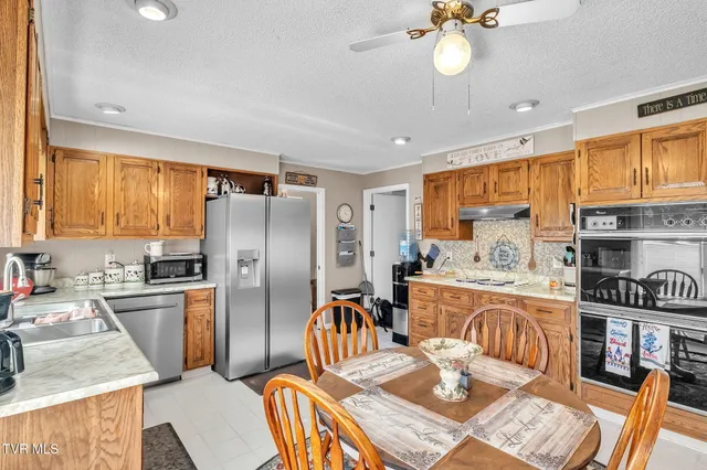 $475,000 | 19418 Brandywine Road, Bristol, VA 24202