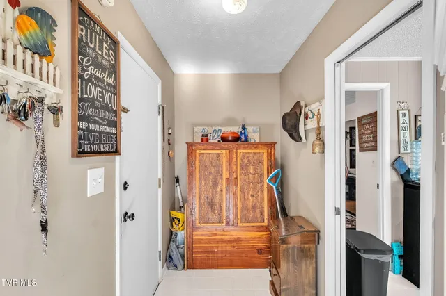 $475,000 | 19418 Brandywine Road, Bristol, VA 24202