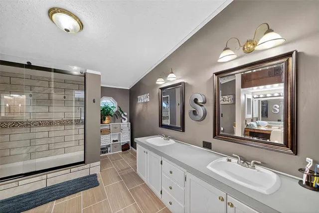 $230,000 | 2000 West An County Road 441, Palestine, TX 75803