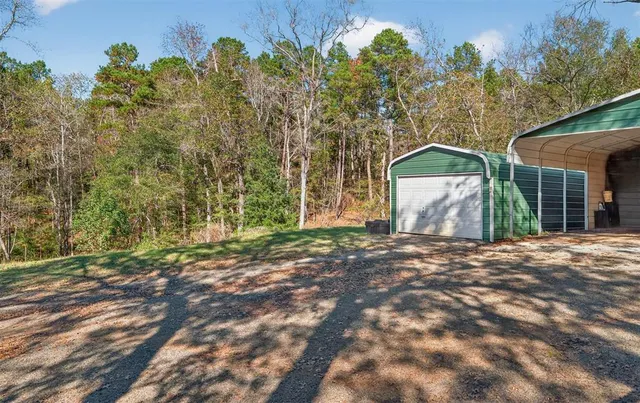 $230,000 | 2000 West An County Road 441, Palestine, TX 75803
