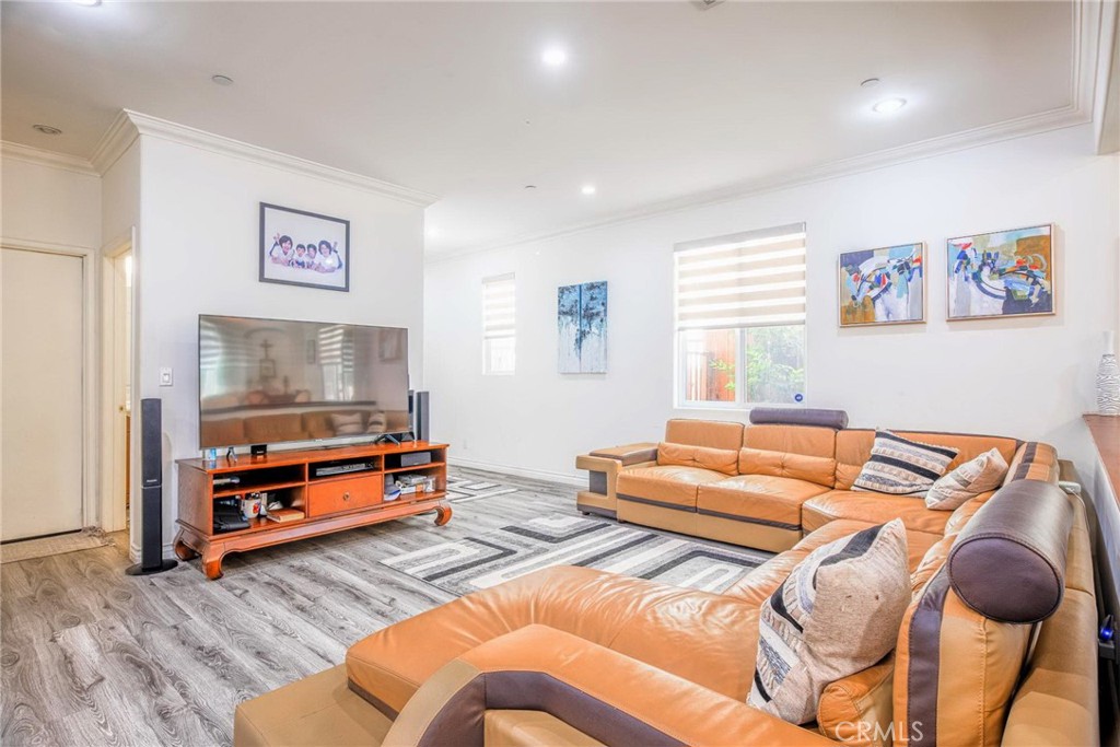 12385 Osborne Street, Unit 2 Pacoima, CA 91331 - Photo 11 of 60