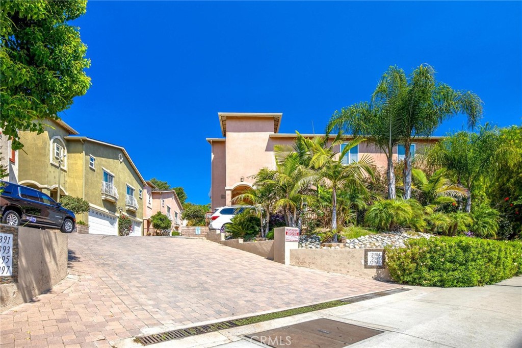 12385 Osborne Street, Unit 2 Pacoima, CA 91331 - Photo 3 of 60