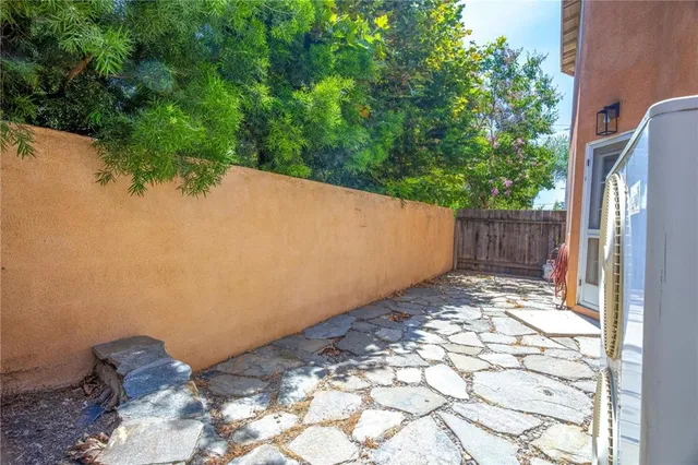 $690,000 | 12385 Osborne Street, Unit 2, Pacoima, CA 91331