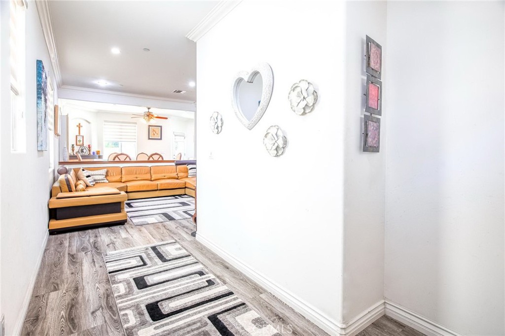 12385 Osborne Street, Unit 2 Pacoima, CA 91331 - Photo 6 of 60