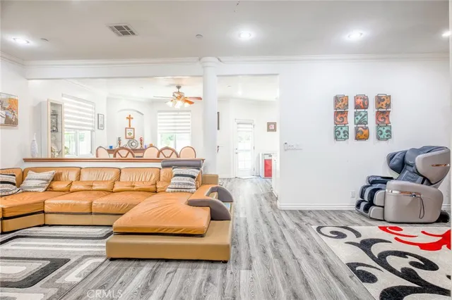 $690,000 | 12385 Osborne Street, Unit 2, Pacoima, CA 91331