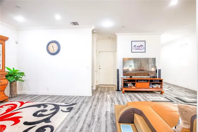 $690,000 | 12385 Osborne Street, Unit 2, Pacoima, CA 91331