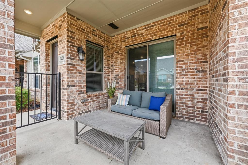 7236 Calistoga Lane Grand Prairie, TX 75054 - Photo 4 of 40 a view of a patio with couches and a table and chairs