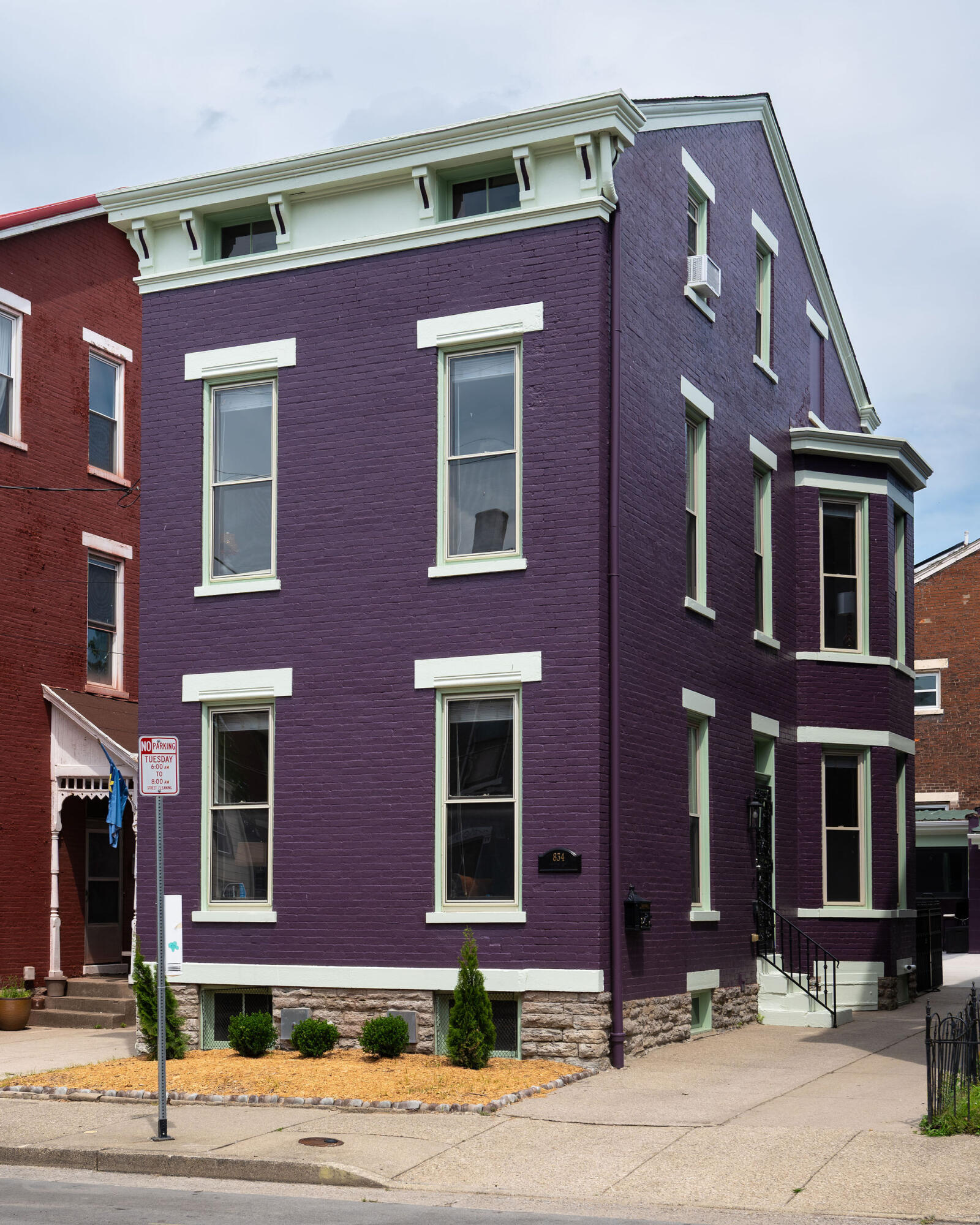 834 Main Street Covington, KY 41011 - Photo 1 of 50
