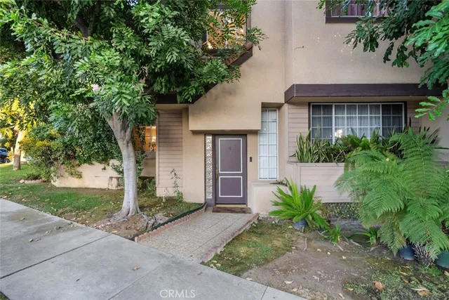 $997,000 | 1245 Grandview Avenue, Unit 4, Glendale, CA 91201
