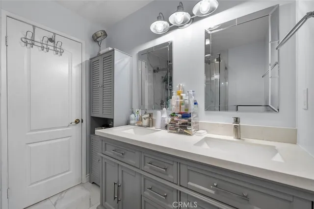 $997,000 | 1245 Grandview Avenue, Unit 4, Glendale, CA 91201