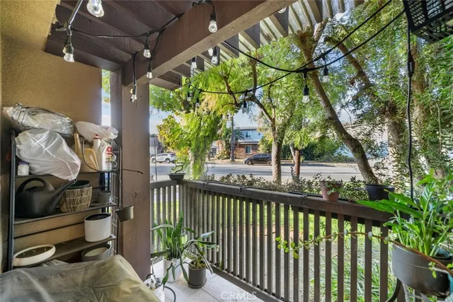 $997,000 | 1245 Grandview Avenue, Unit 4, Glendale, CA 91201