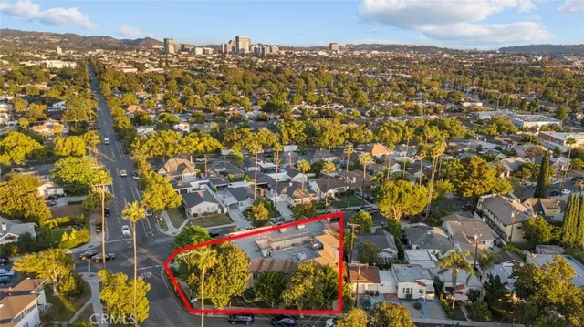 $997,000 | 1245 Grandview Avenue, Unit 4, Glendale, CA 91201