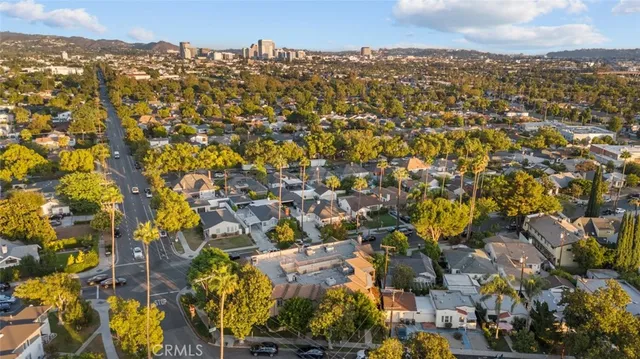 $997,000 | 1245 Grandview Avenue, Unit 4, Glendale, CA 91201