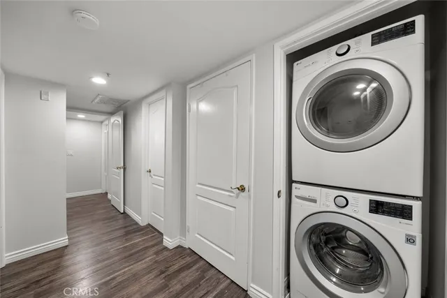 $997,000 | 1245 Grandview Avenue, Unit 4, Glendale, CA 91201