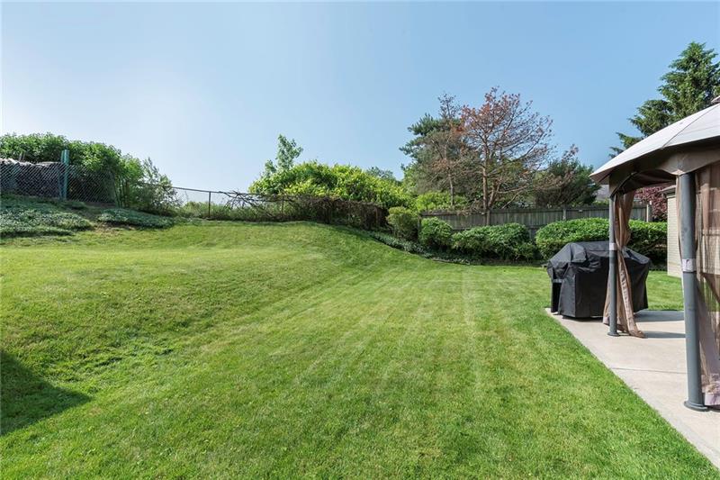 5365 Meadowcrest Road Pittsburgh, PA 15236 - Photo 23 of 25 Gallery Image 23