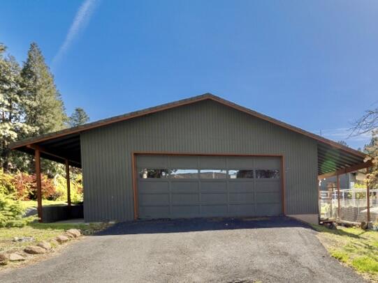 1662 Cove Point Road Klamath Falls, OR 97601 - Photo 19 of 71