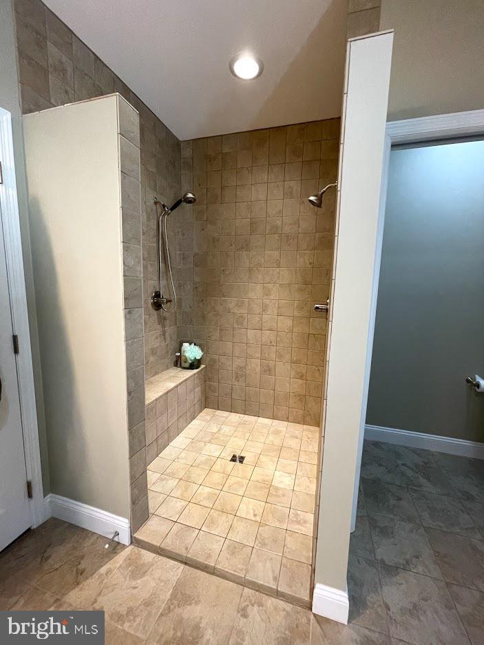 217 Chapel Hill Road Reading, PA 19608 - Photo 26 of 36