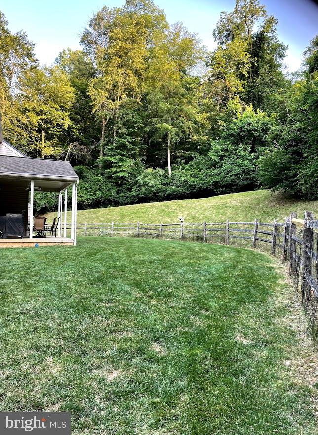 217 Chapel Hill Road Reading, PA 19608 - Photo 35 of 36