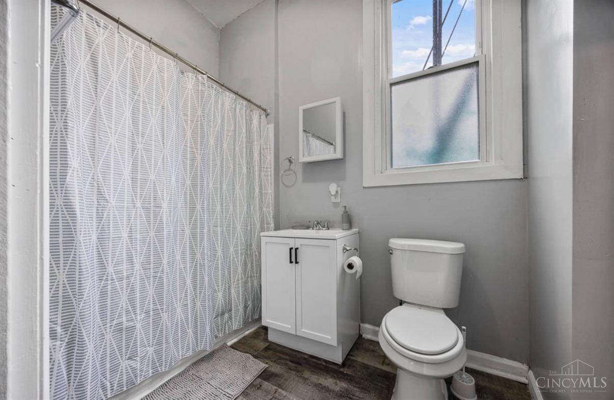 839 Ridgeway Avenue Cincinnati, OH 45229 - Photo 22 of 34 Gallery Image 22