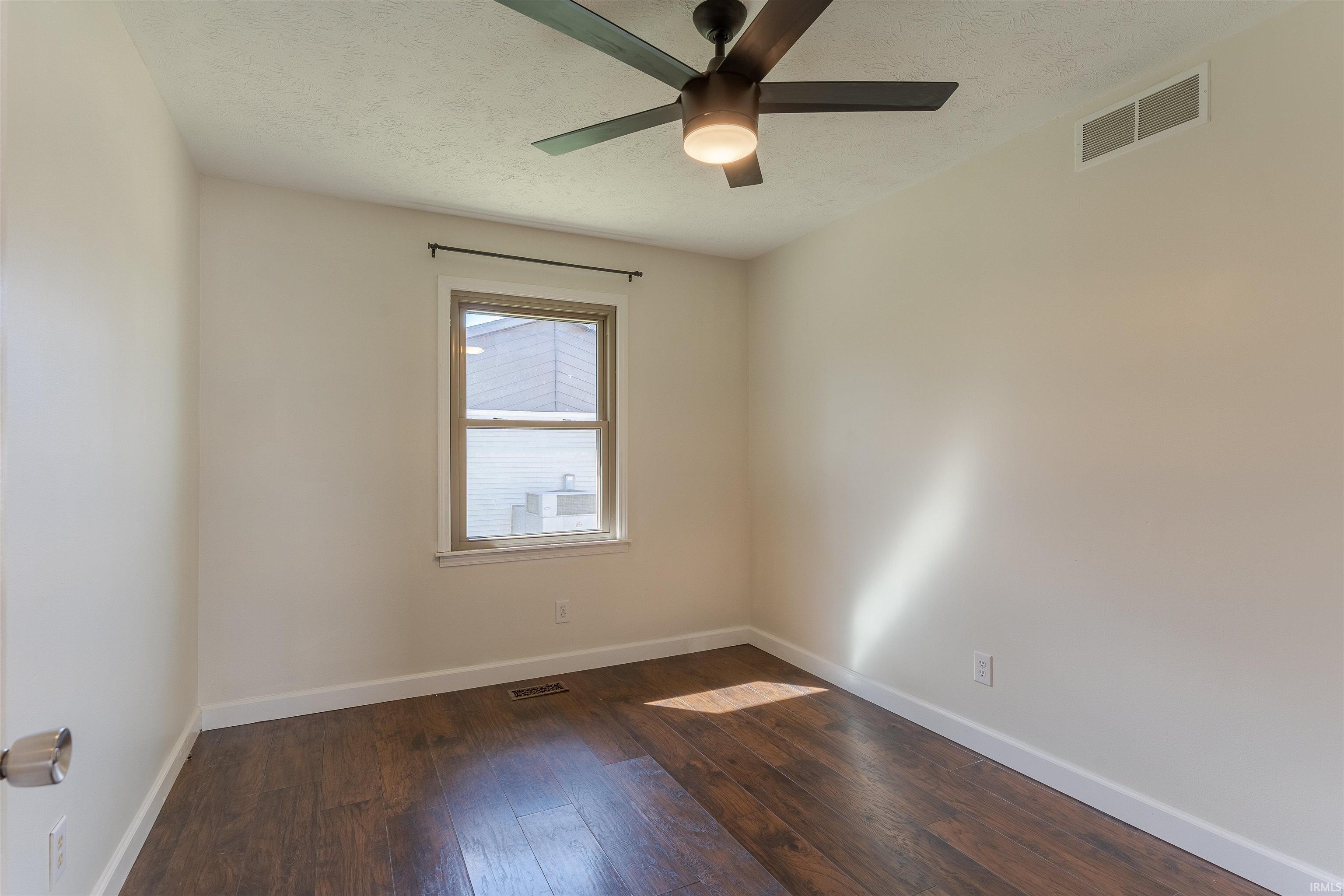 1188 Russell Road Chandler, IN 47610 - Photo 25 of 32