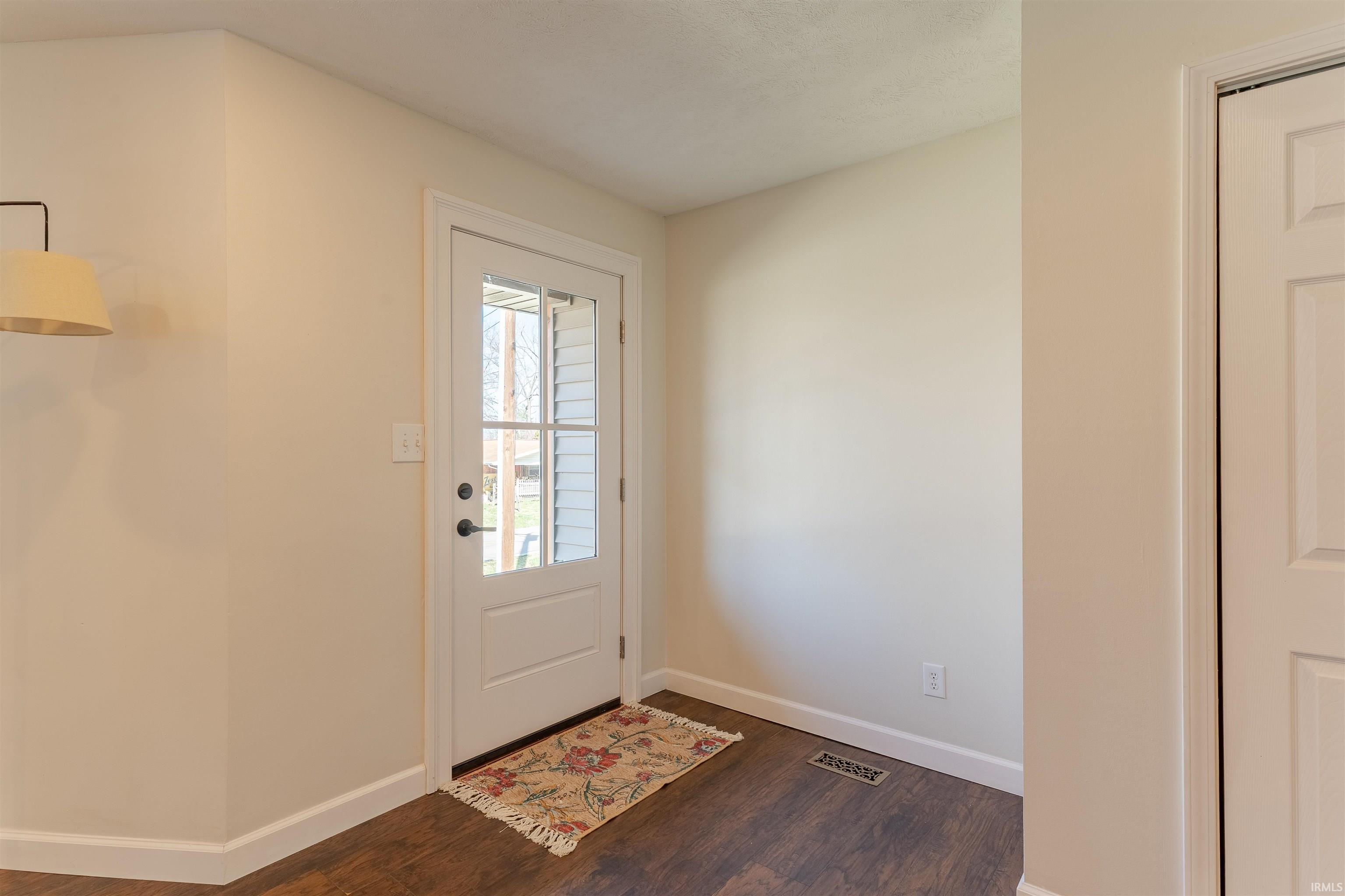 1188 Russell Road Chandler, IN 47610 - Photo 4 of 32