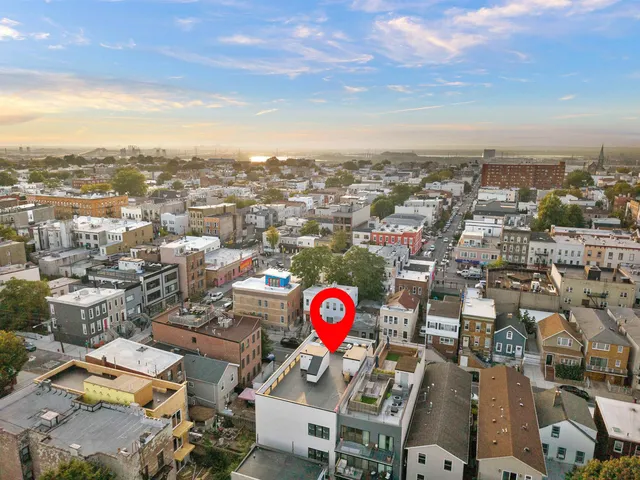 $829,000 | 192 Cambridge Avenue, Unit 1, Jersey City, NJ 07307