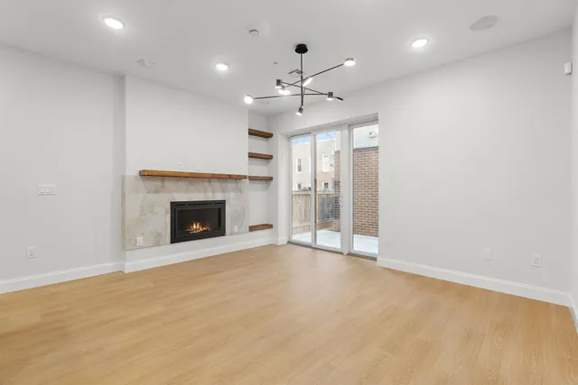 $829,000 | 192 Cambridge Avenue, Unit 1, Jersey City, NJ 07307