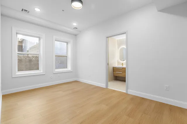 $829,000 | 192 Cambridge Avenue, Unit 1, Jersey City, NJ 07307