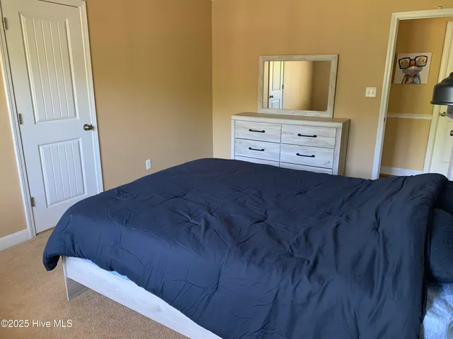 $1,950 | 500 North Dyson Street, Holly Ridge, NC 28445