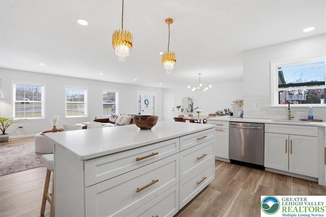 1647 4th Street Bethlehem, PA 18020 - Photo 13 of 54 Kitchen Island