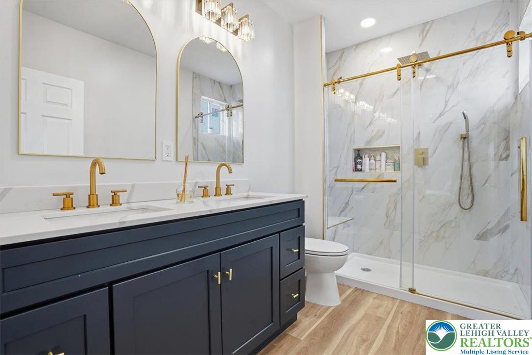 1647 4th Street Bethlehem, PA 18020 - Photo 29 of 54 Bedroom 1/ Full Bath