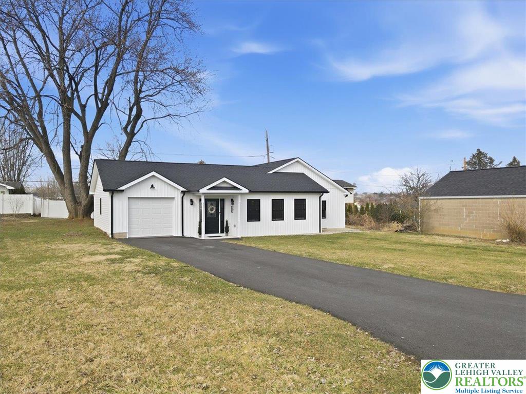 1647 4th Street Bethlehem, PA 18020 - Photo 50 of 54 Front View